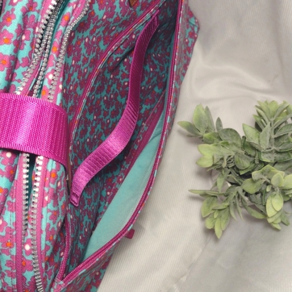 Vera Bradley Weekender Lighten Up on The Horizon Bag - Picture 14 of 16